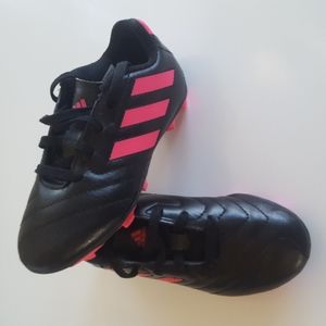 Adidas Kids size 11 Pink & Black Soccer Cleats. Used in very good condition!